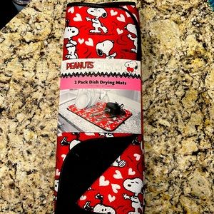 Peanuts Snoopy 2 pack dish drying mats Valentines